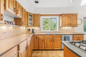 5219 Headland Drive